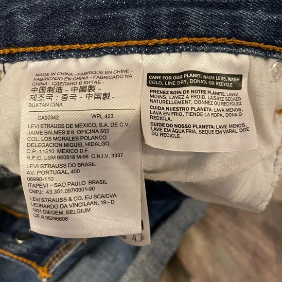 Levi's Wedgie Shorts size 28 - Picture 5 of 5